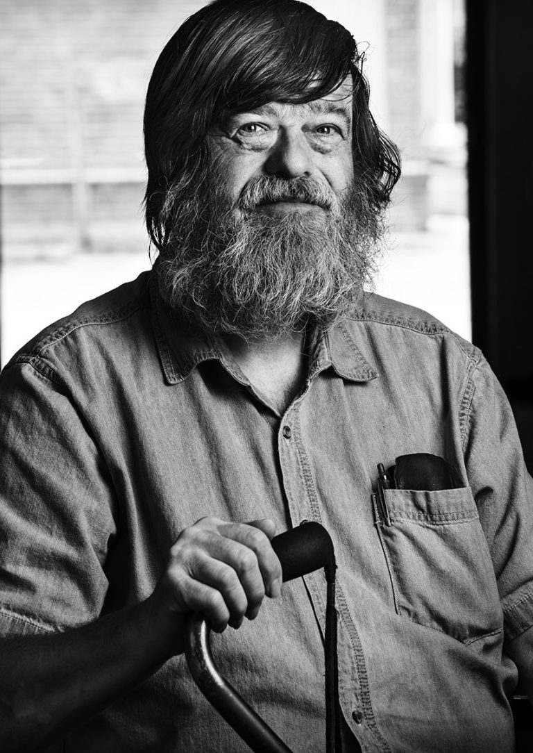 Headshot of Shawn Henderson