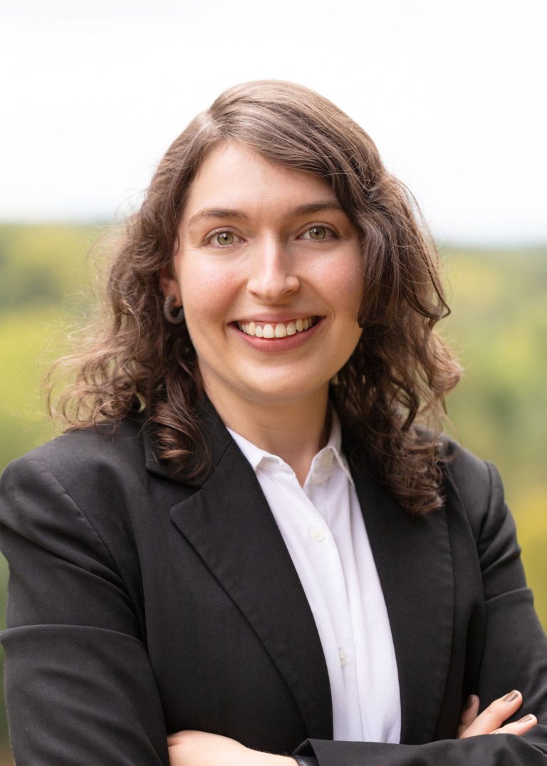 Headshot of Anna Daniszewski