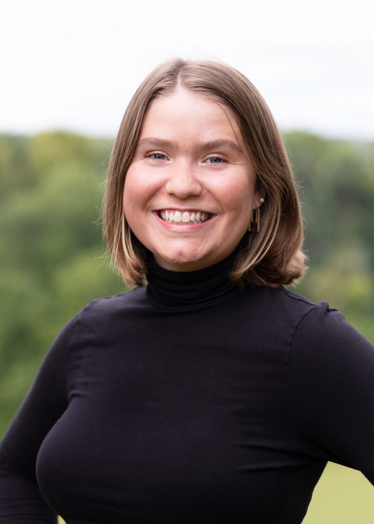 Headshot of Mara Guver