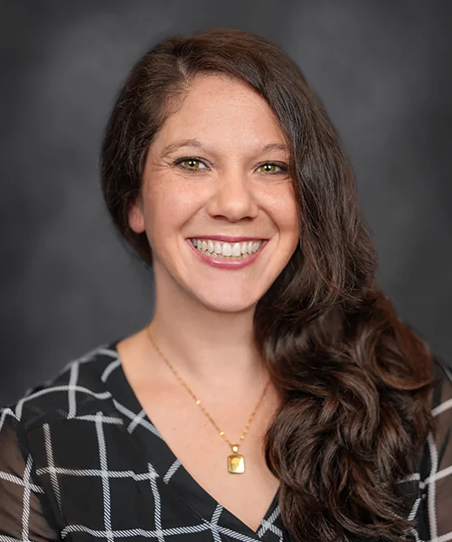 Headshot of Vanessa Paster